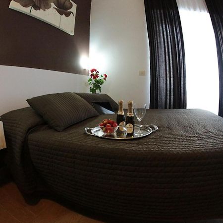 Residence Morena Roma Exterior foto